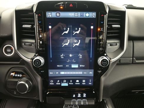 New 2026 RAM 1500 2WD Crew Cab image 6