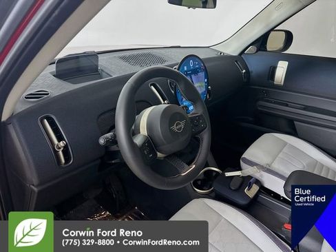 Used 2025 MINI Cooper Countryman S w/ Comfort Package Max image 11