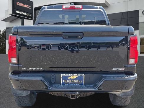 Used 2024 Chevrolet Colorado ZR2 w/ ZR2 Convenience Package III AWD/4WD image 25