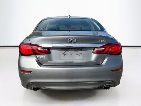 Used 2019 INFINITI Q70 L 3.7 AWD/4WD image 6