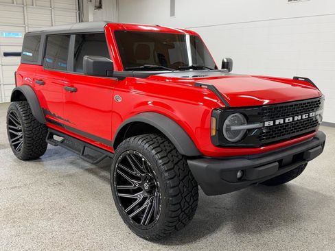 Used 2022 Ford Bronco Wildtrak AWD/4WD image 4