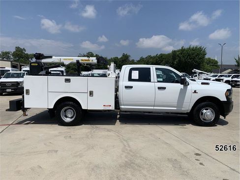 Used 2024 RAM 3500 Tradesman AWD/4WD image 7