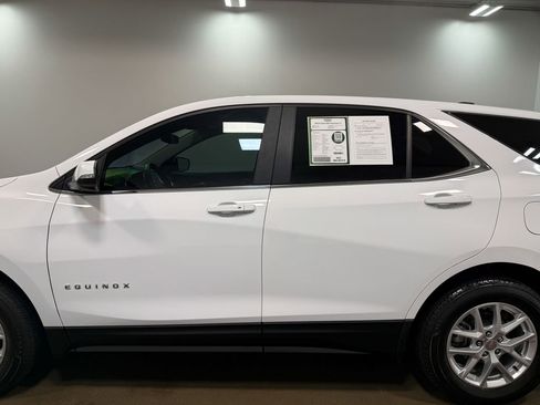 Used 2024 Chevrolet Equinox LT AWD/4WD image 37
