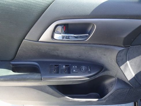 Used 2014 Honda Accord LX image 8