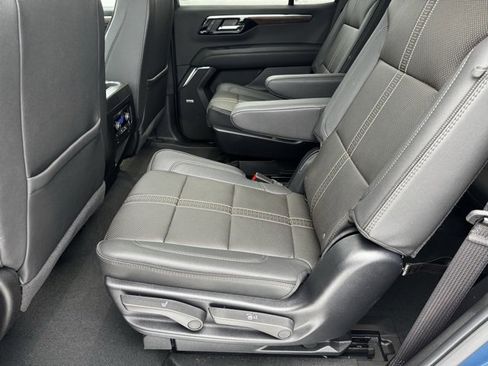 Used 2025 Chevrolet Tahoe High Country image 7