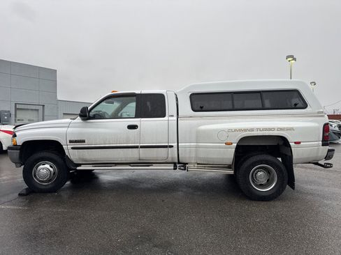 Used 2001 Dodge Ram 3500 Truck SLT image 9