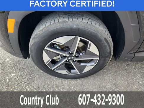 Certified 2025 Hyundai Tucson SEL AWD/4WD image 35
