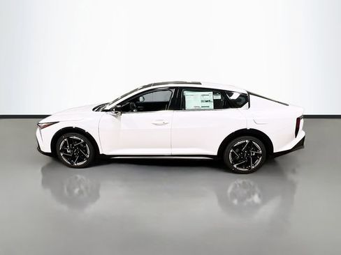 New 2025 Kia K4 GT-Line w/ GT-Line Sunroof Package image 4