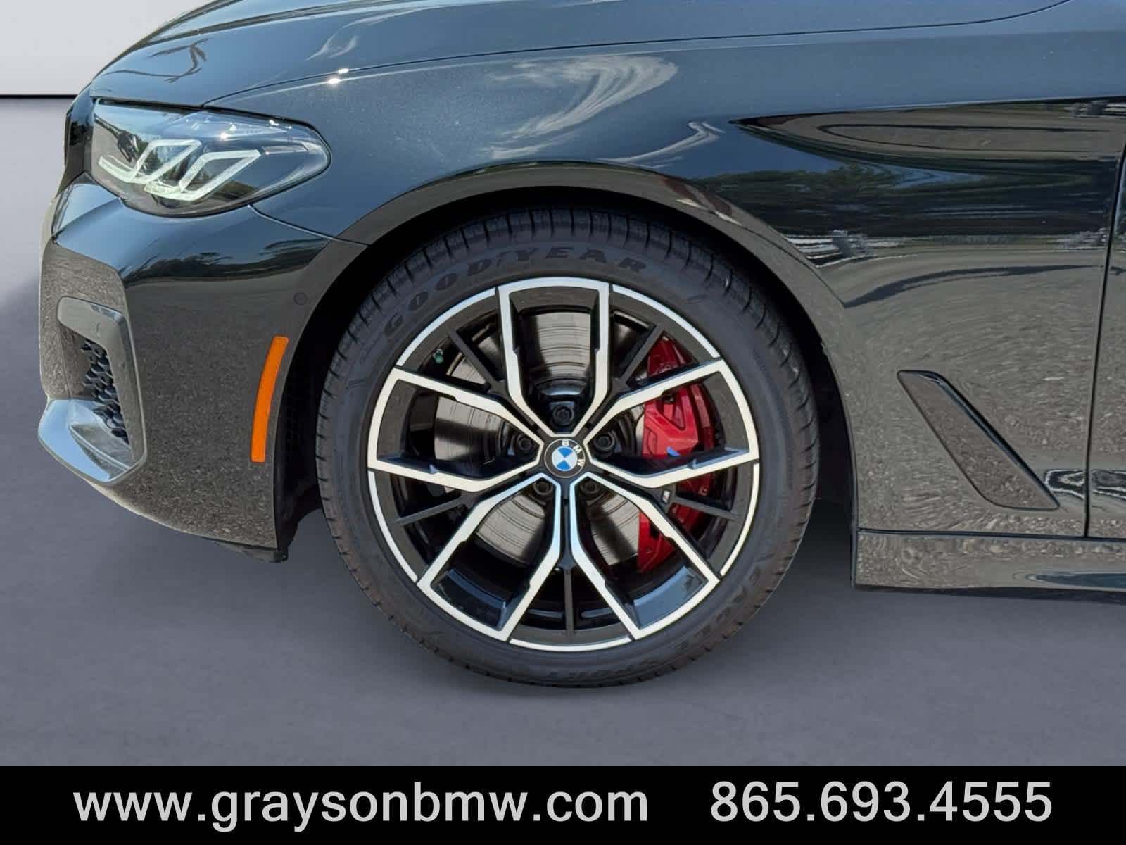 Used 2023 BMW 540i xDrive w/ M Sport Package AWD/4WD image 9