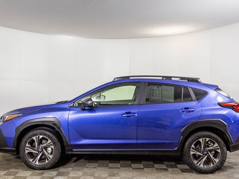 Used 2025 Subaru Crosstrek 2.0i Premium image 19