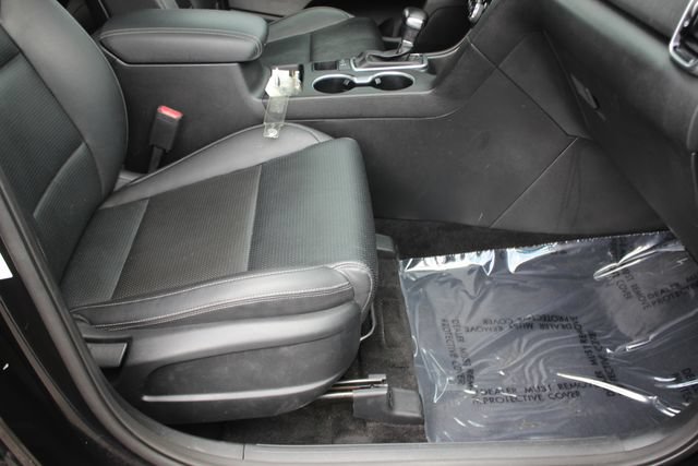 Used 2022 Kia Sportage EX AWD/4WD image 32
