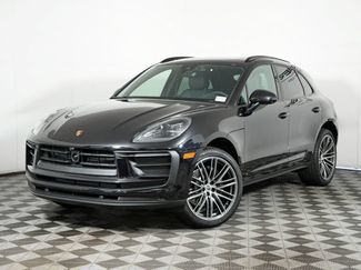 Used 2026 Porsche Macan AWD/4WD video 1