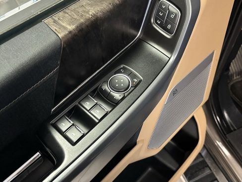 Used 2021 Ford F150 Lariat w/ Equipment Group 502A High image 11