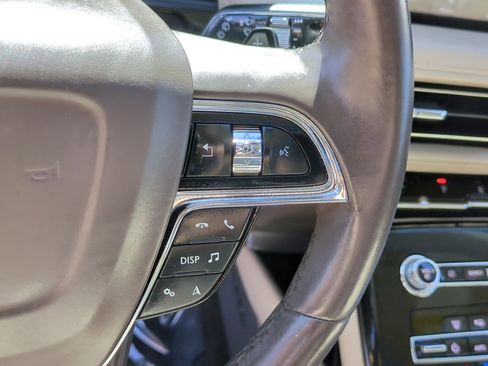 Used 2023 Lincoln Nautilus Reserve w/ Equipment Group 201A AWD/4WD image 19