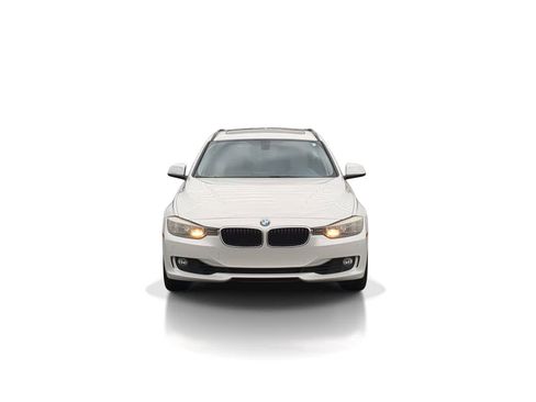 Used 2015 BMW 328i xDrive Wagon image 3