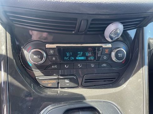 Used 2016 Ford Escape Titanium image 26