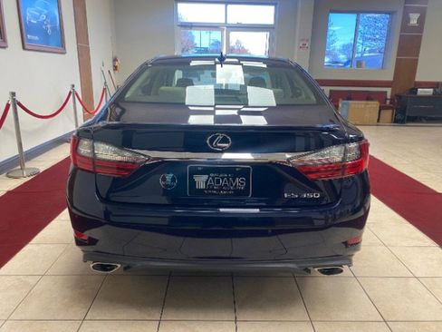 Used 2018 Lexus ES 350 w/ Premier Package image 6