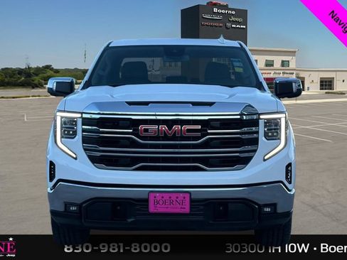 Used 2025 GMC Sierra 1500 SLT AWD/4WD image 8