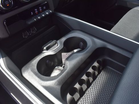 Used 2025 RAM 1500 Big Horn AWD/4WD image 27