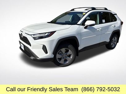 New 2025 Toyota RAV4 XLE w/ Convenience Package