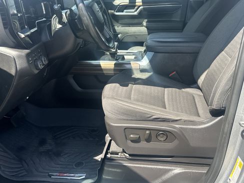 Used 2024 Chevrolet Silverado 1500 RST w/ Convenience Package II AWD/4WD image 9