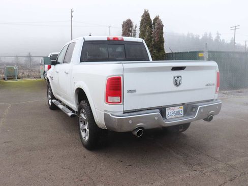 Used 2018 RAM 1500 Laramie w/ Convenience Group image 7