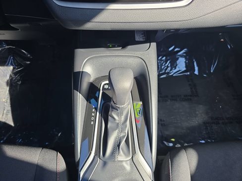 Certified 2026 Toyota Corolla SE w/ SE Package FWD image 17