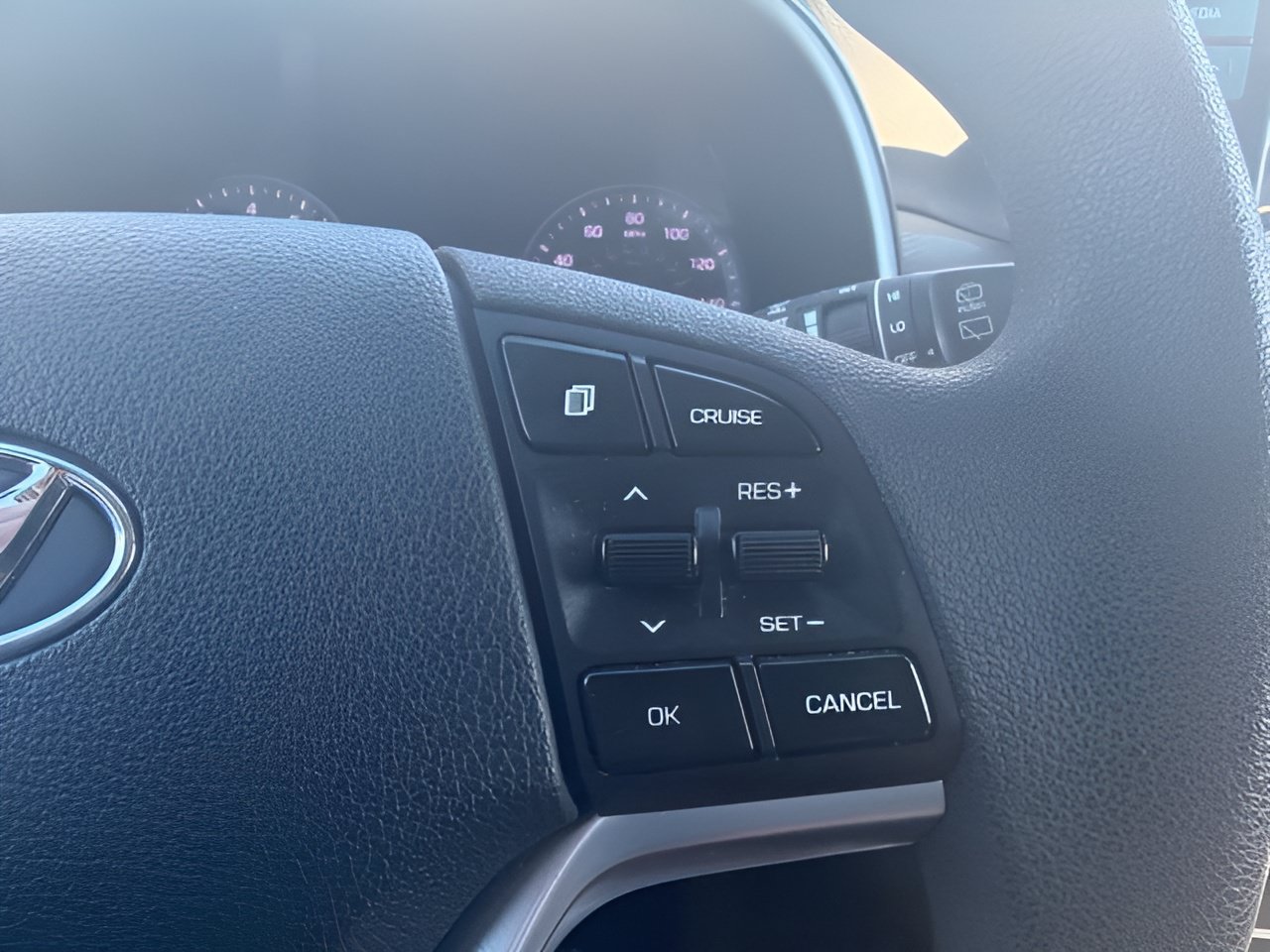 Used 2019 Hyundai Tucson Sport w/ Cargo Package AWD/4WD image 22