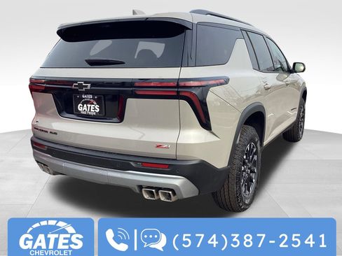 New 2026 Chevrolet Traverse Z71 w/ Driver Confidence Package AWD/4WD image 9