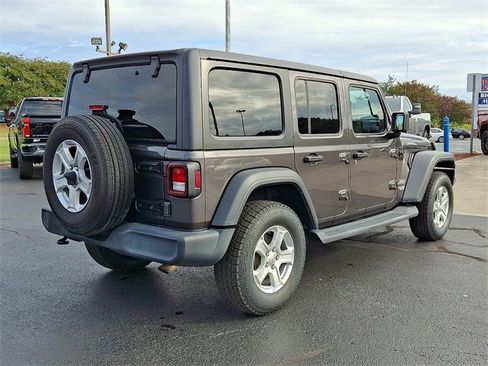 Used 2020 Jeep Wrangler Unlimited Sport S image 6