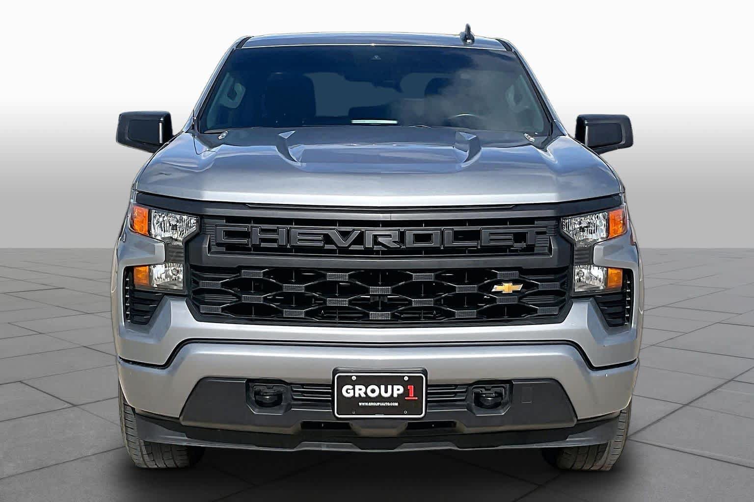 Certified 2026 Chevrolet Silverado 1500 Custom RWD image 4
