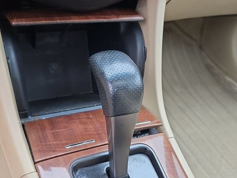 Used 2006 Honda Accord EX image 9