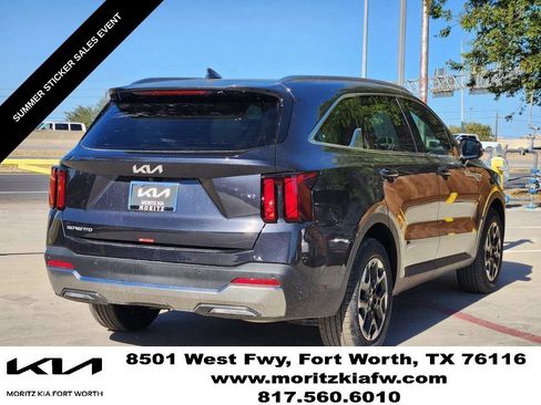 New 2026 Kia Sorento S w/ S Panoramic Sunroof Package FWD image 4