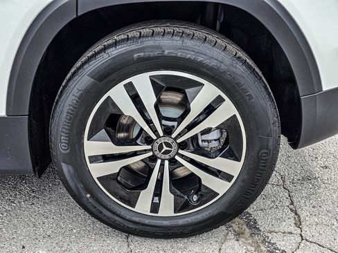 New 2026 Mercedes-Benz GLB 250 4MATIC image 8