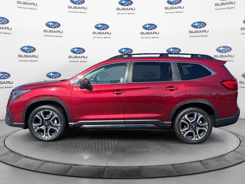 Used 2023 Subaru Ascent Limited AWD/4WD image 3