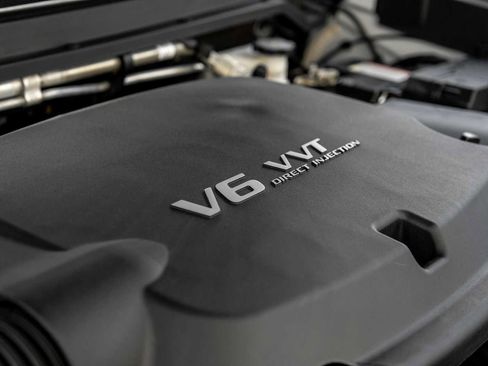 Used 2021 GMC Canyon Denali image 53