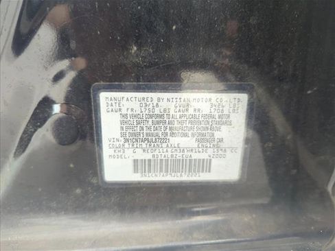 Used 2018 Nissan Versa SV w/ SV Special Edition Package image 2