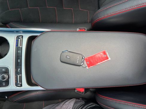 Used 2023 Kia Stinger GT2 w/ Option Group 015 RWD image 43