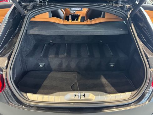 Used 2018 Ferrari GTC4Lusso T image 22