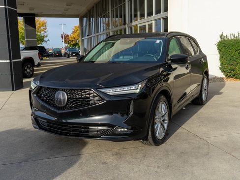 Used 2023 Acura MDX SH-AWD w/ Advance Package image 3