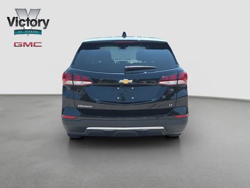 Used 2022 Chevrolet Equinox LT FWD image 16