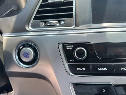 Used 2017 Hyundai Sonata Sport w/ Value Edition Package 02 FWD image 17