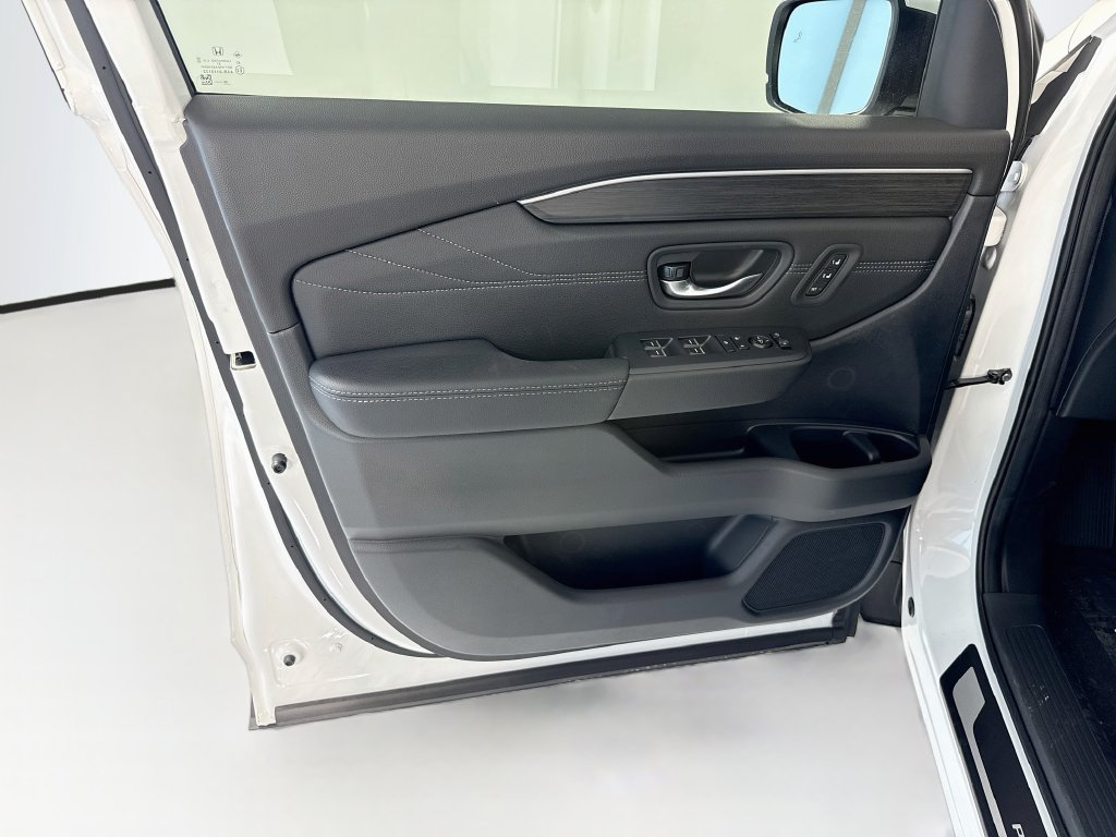 New 2026 Honda Pilot Touring image 25