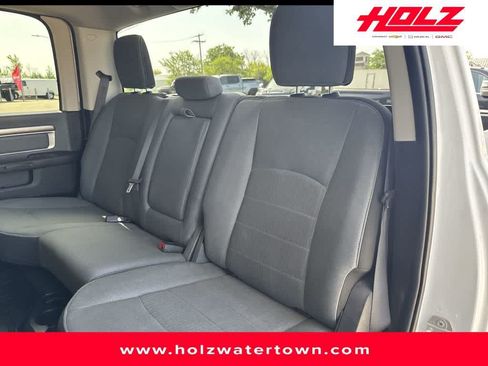Used 2023 RAM 1500 Classic SLT AWD/4WD image 22
