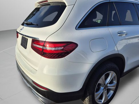 Used 2018 Mercedes-Benz GLC 300 image 32