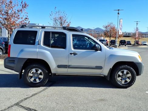 Used 2011 Nissan Xterra PRO-4X w/ Protection Pkg image 3
