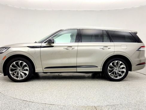 Used 2023 Lincoln Aviator Grand Touring w/ Equipment Group 301A AWD/4WD image 8