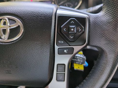 Used 2021 Toyota Tacoma SR5 RWD image 24