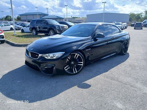 Used 2015 BMW M4 Convertible RWD image 2