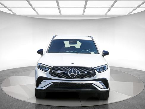 Certified 2025 Mercedes-Benz GLC 350e 4MATIC image 6
